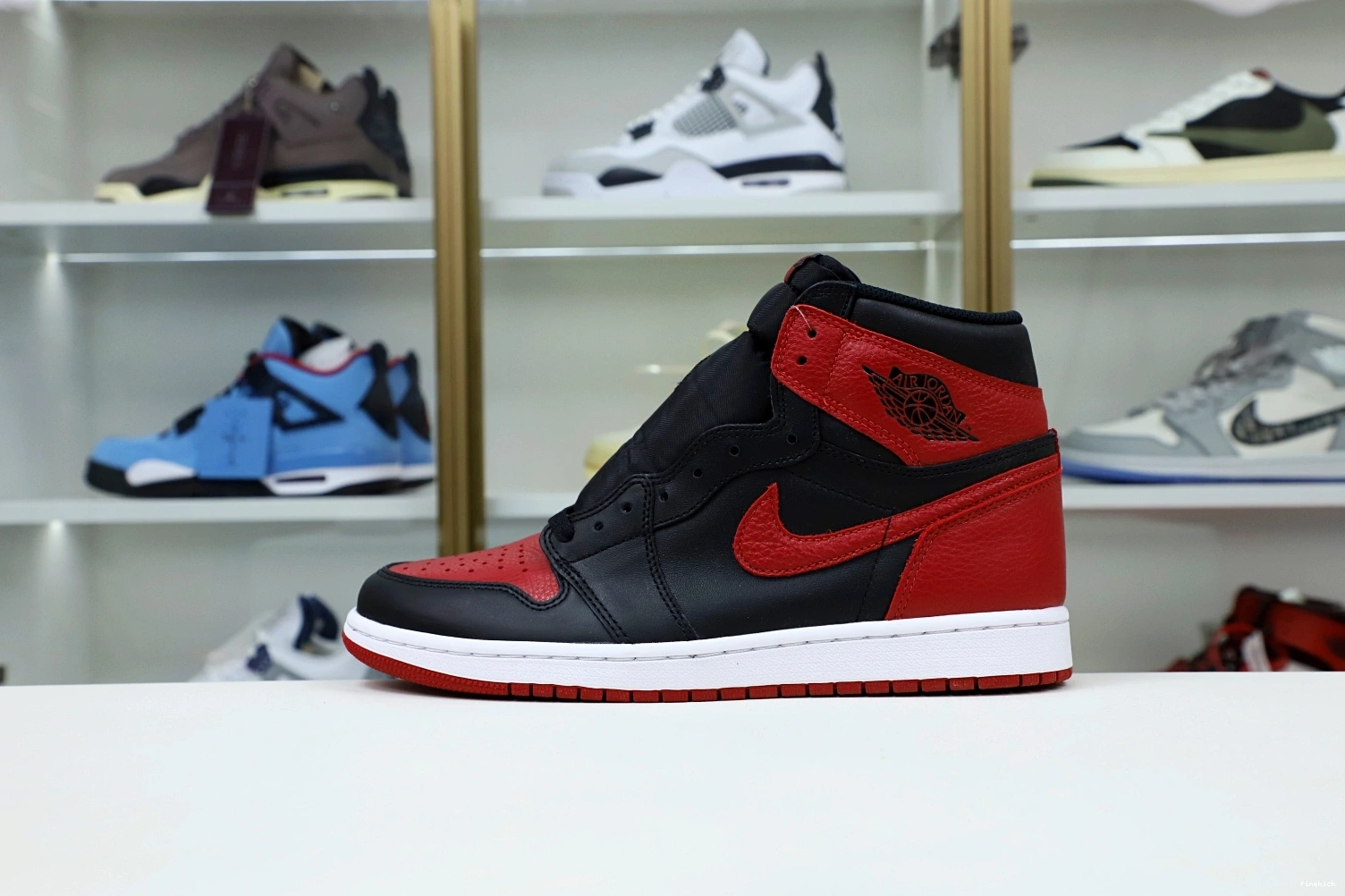 OG 1 JORDAN AIR HIGH 'BRED' RETRO 0726